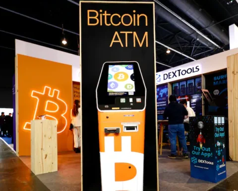Bitcoin en ether kelderen naar laagste niveaus in maanden
