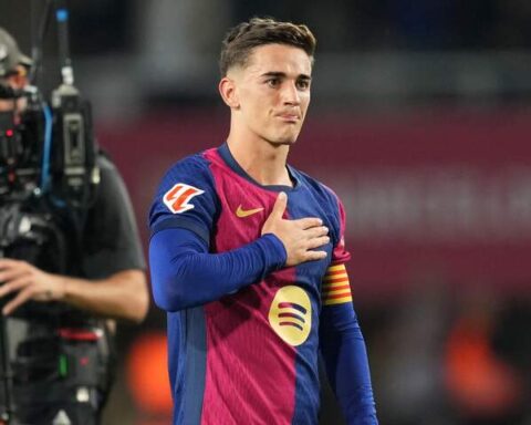 Ontroerde Gavi maakt na 349 dagen rentree bij Barça: 'Heb hiervan gedroomd'