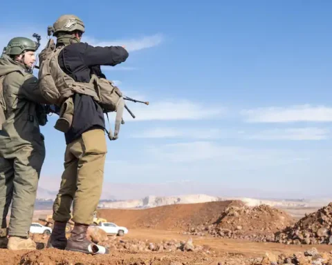 Israël zegt dat inname van vijftig jaar oude bufferzone met Syrië tijdelijk is