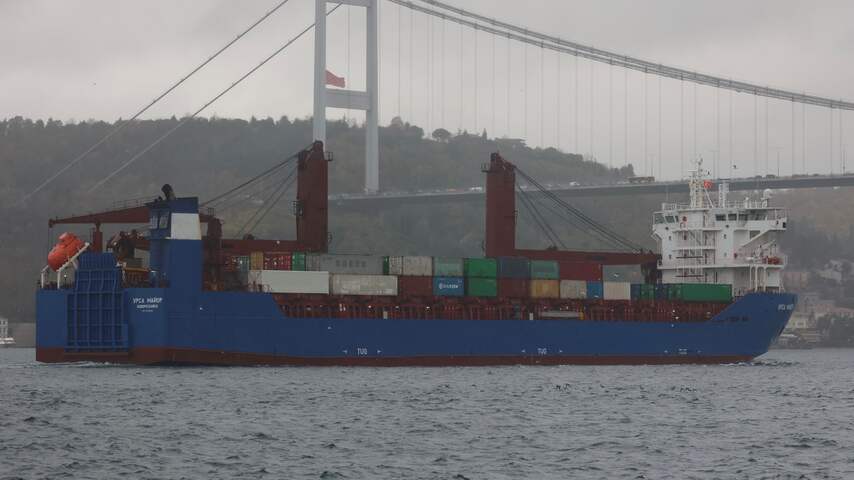 Russisch vrachtschip zinkt in Middellandse Zee na explosie, twee vermisten