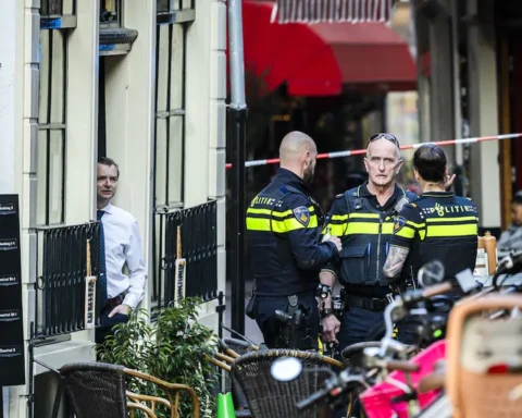 Identiteit slachtoffers Amsterdam bekend, lijken willekeurig gekozen