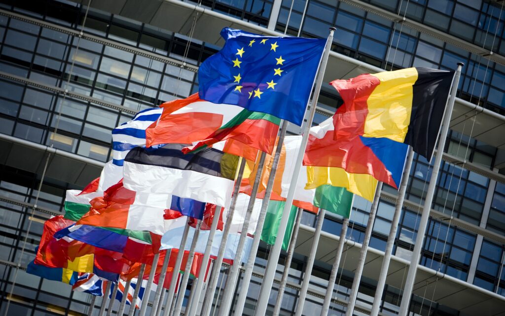 Nederland stijgt en de VS zakken: deze landen zijn het gelukkigst van de wereld