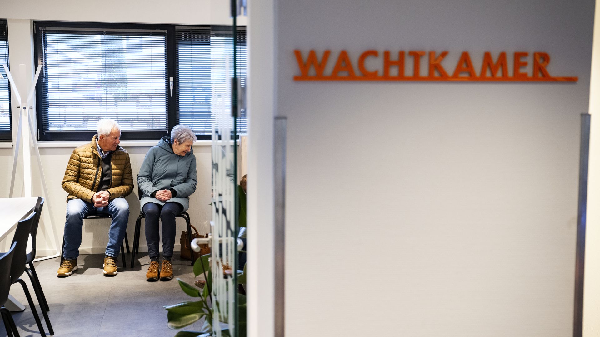Honderduizenden mensen op zoek naar huisarts, zegt Algemene Rekenkamer