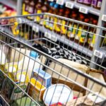 Supermarkten en fabrikanten geven in de Tweede Kamer opheldering over de prijs van boodschappen
