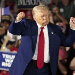 Trump viert in Michigan 100 dagen Trump en claimt successen