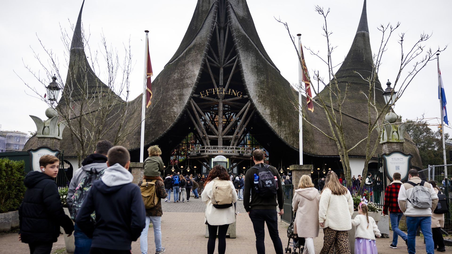 COA: azc-jongeren gaan toch niet op uitje naar Efteling