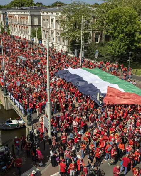 Massaal protest tegen Israël-standpunt kabinet, organisatie ziet 100.000 betogers