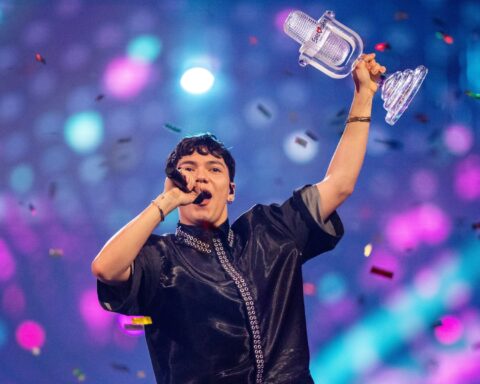 Oostenrijk wint het Eurovisie Songfestival met het nummer Wasted Love