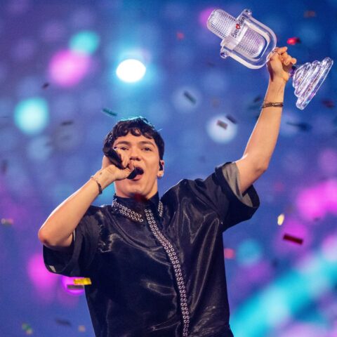 Oostenrijk wint het Eurovisie Songfestival met het nummer Wasted Love