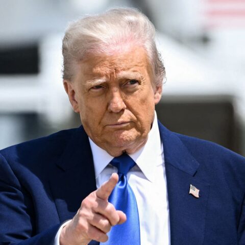 Trump bezoekt rijke Golfstaten: diplomatieke missie of zakenreis?