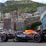 Verstappen rijdt tweede tijd in training Monaco, Leclerc snelste voor eigen fans