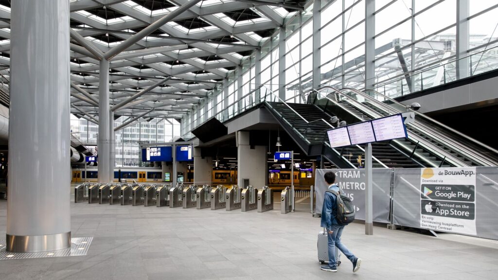 Dinsdag geen NS-treinen in zuidwesten van Nederland door nieuwe staking personeel
