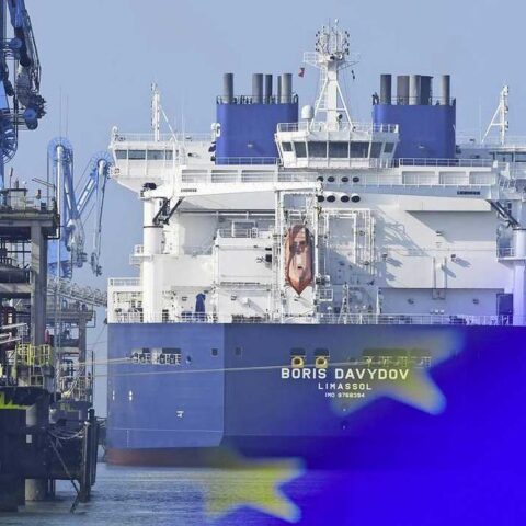 EU mikt op goedkeuring 18e sanctiepakket tegen Rusland ondanks blokkade door Hongarije en Slowakije