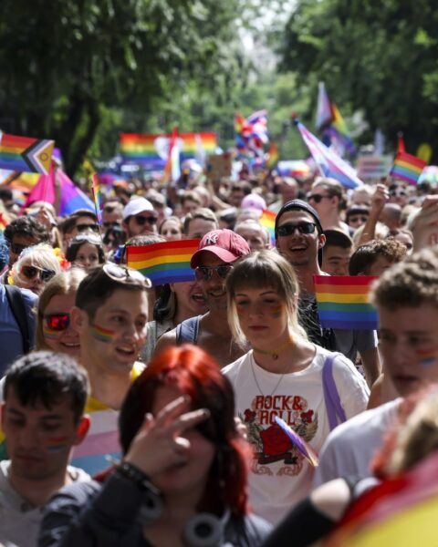 Hongaarse regering: politie moet besluiten of Pride-mars in Boedapest door mag gaan