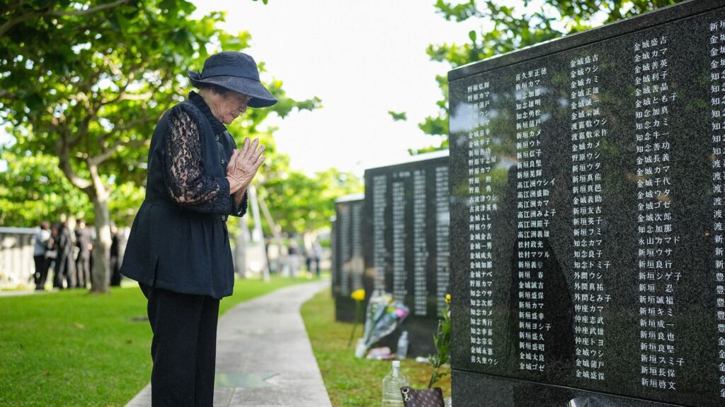 Japan herdenkt slag om Okinawa: 'Belangrijk om in deze tijd over te blijven vertellen'