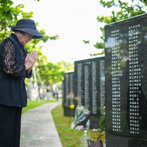 Japan herdenkt slag om Okinawa: 'Belangrijk om in deze tijd over te blijven vertellen'