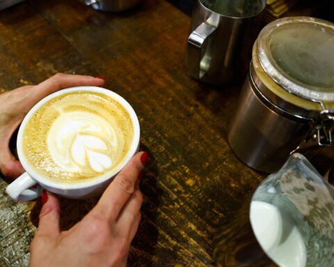 Koffie opnieuw duurder, vijf vragen over de prijsstijging