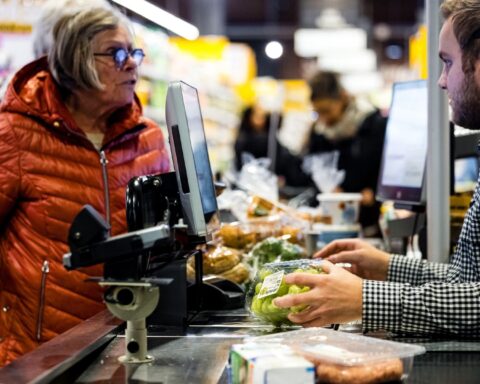 Na vakantiepiek in april zakte de inflatie in mei weer wat terug