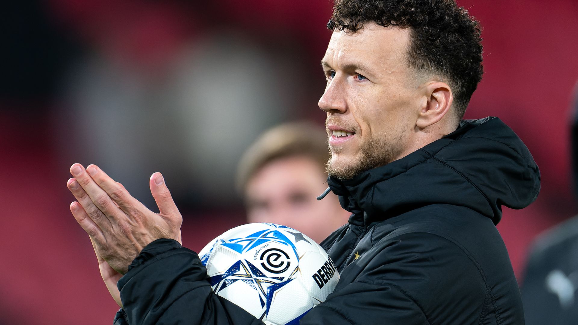 'Perisic slaat avances Barcelona af en tekent tweejarig contract bij PSV'