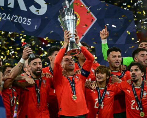 Portugal wint Nations League na strafschoppen tegen Spanje, derde landenprijs Ronaldo