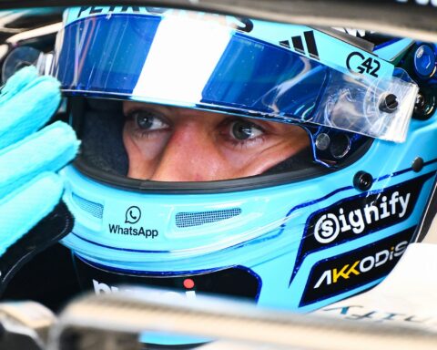 Russell snelste in eerste vrije training Oostenrijk voor Verstappen, rookie Dunne verrast