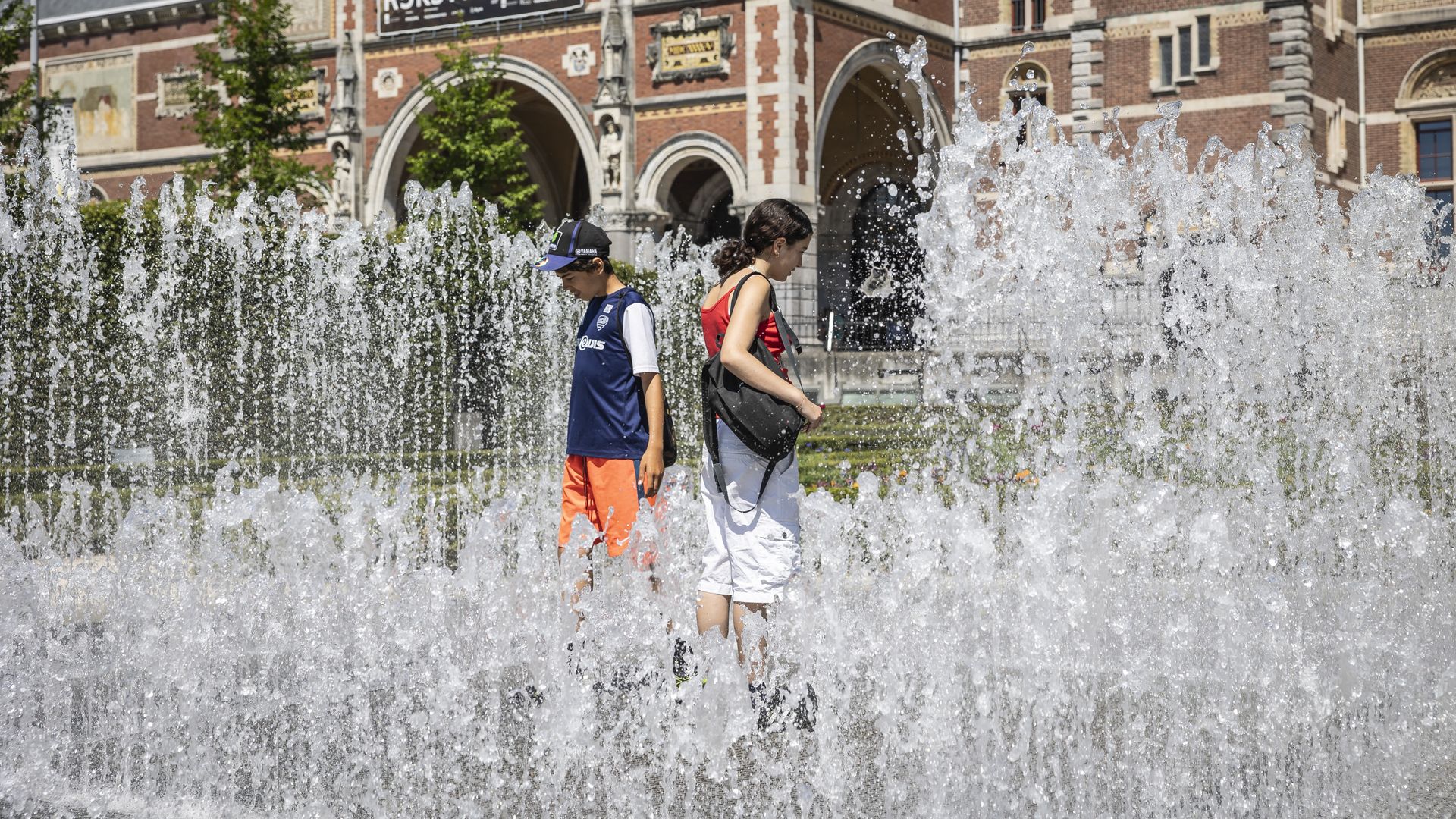Zondag tropisch, en daarna wordt het nog warmer