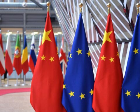 EU bezorgd over gezamenlijke Chinees-Servische militaire oefening in Hebei
