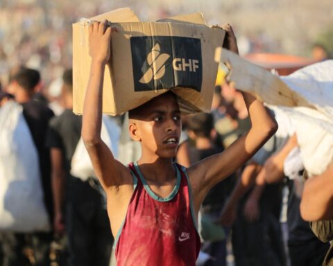 Israëlisch leger erkent burgerdoden bij distributiepunten Gaza