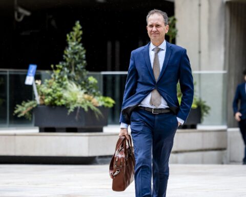 Kabinet wil einde aan sluiproute voor arbeidsmigranten