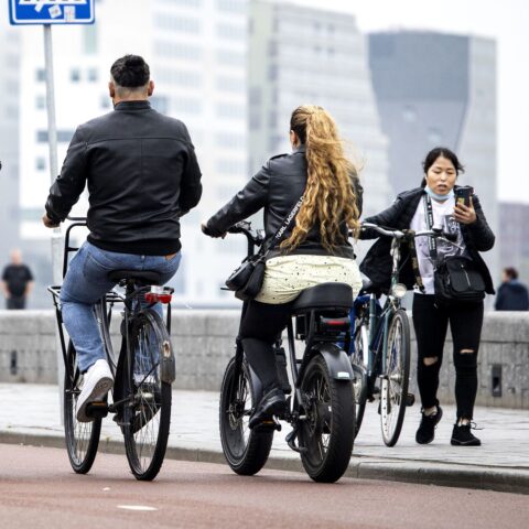 Maximumsnelheid op fietspad: 'Goed idee, maar niet dé oplossing'