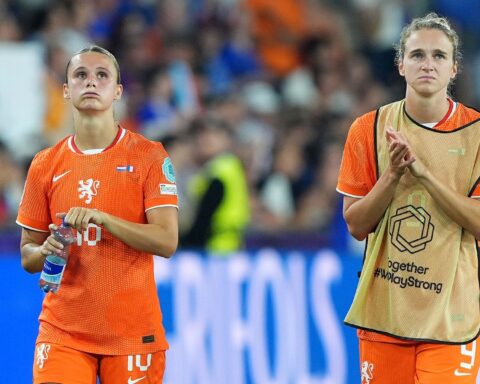 Na teleurstellend EK moet er bij Oranje worden doorgeselecteerd