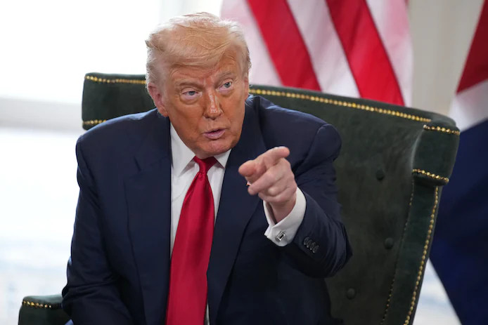 Trump stelt Poetin een nieuw ultimatum van tien dagen om oorlog te stoppen