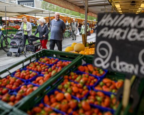 Voedingscentrum: 'Grijp niet te snel naar afslankmiddelen, maar eet gezond'