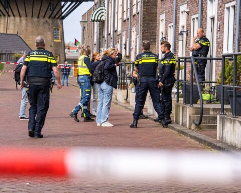 Jesse R. bekent moeder te hebben onthoofd, advocaat spreekt van psychose