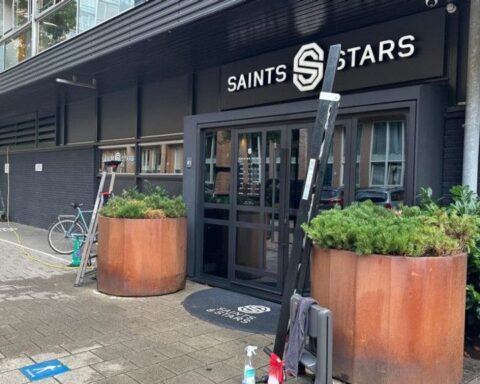 Personeel van Amsterdamse sportschool op non-actief na beschuldigingen van uitbuiting
