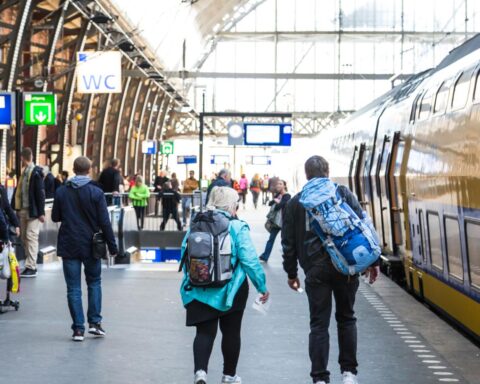 2,4 miljoen buitenlandse toeristen verbleven in Nederland in juni; Sterke stijging ten opzichte van vorig jaar