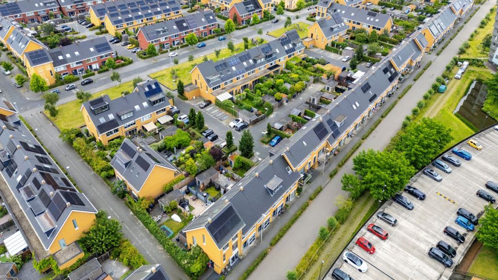 Afschaffing van hypotheekrenteaftrek leidt tot hogere woonlasten voor starters, stelt EIB