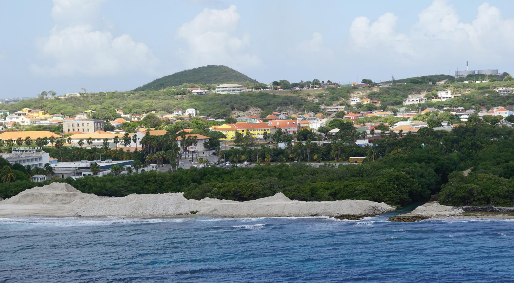 Curaçao getroffen door langdurige stroomuitval, stroom wordt langzaam hersteld