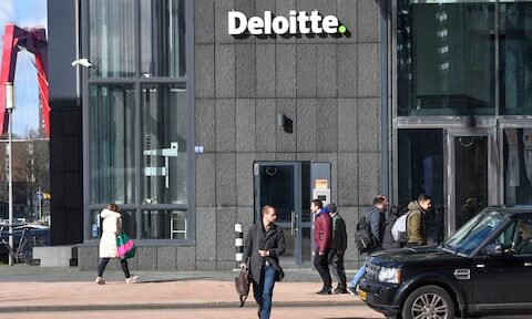 Deloitte moet ex-partner bijna twee ton betalen na onterecht ontslag