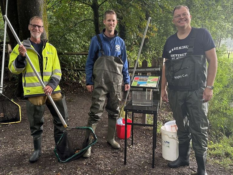DNA-onderzoek naar beschermd prehistorisch visje in Gelderse wateren