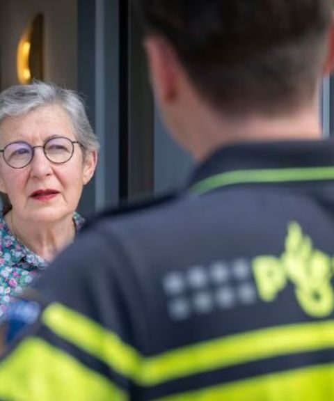 Drie nepagenten aangehouden voor oplichting van slachtoffers in heel Nederland
