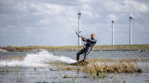 Grevelingenmeer kan regenton worden om verzilting van Zeeland tegen te gaan