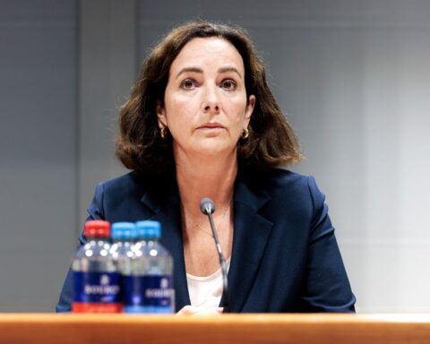 Halsema kondigt extra maatregelen aan tegen geweld tegen vrouwen na dodelijke incidenten