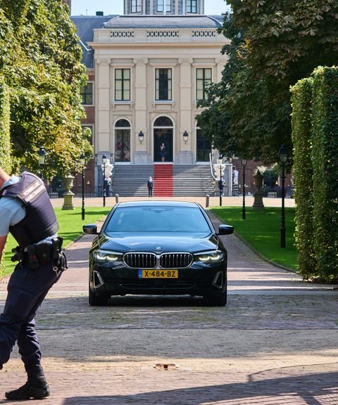 Kabinet verkent oplossingen voor crisis: hulp van oppositie of Tjeenk Willink inschakelen