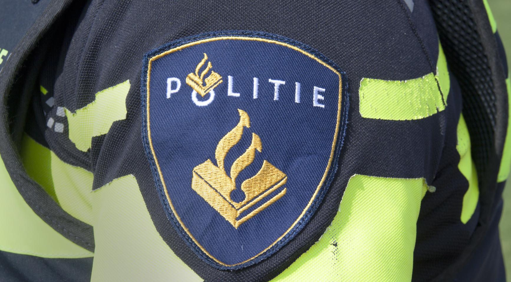 Man vrouwelijk meisje seksueel aan in Rotterdam's Zuiderpark; politie zoekt getuigen