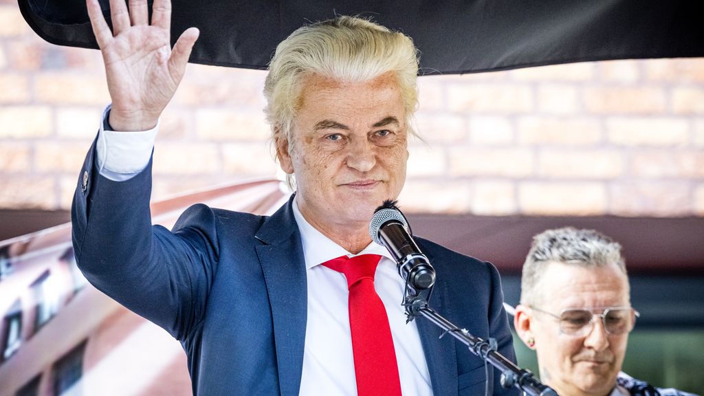 Moslimorganisaties dienen gezamenlijke aanklacht in tegen Wilders om 'opruiende' tweet