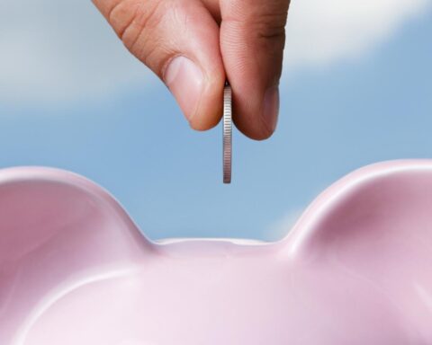 Nederlands spaargeld bereikt record van €517 miljard, meldt centrale bank