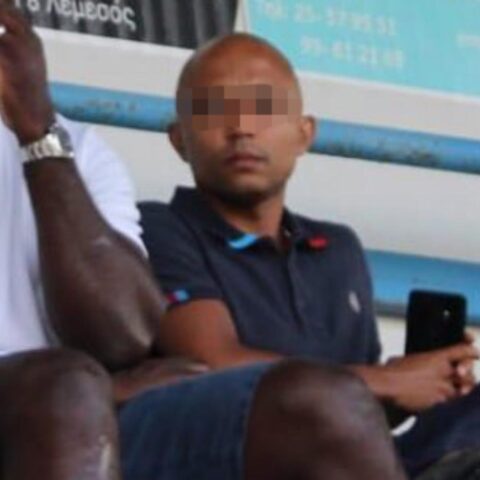 Nederlandse voetbalbestuurder gearresteerd op Cyprus voor vermeend seksueel misbruik van kinderen