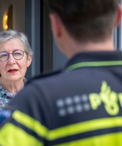 Nepagent van 14 jaar aangehouden in Didam na reeks oplichterijen