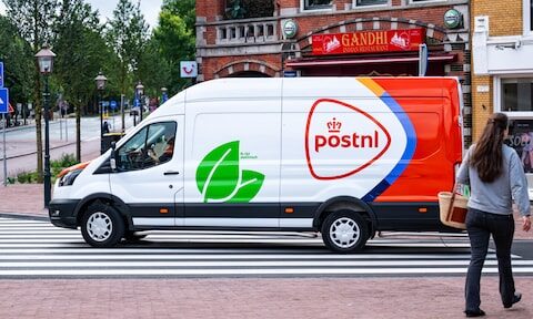 Ondernemer verhuist naar Spanje door hoge verzendkosten naar de VS